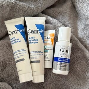 CeraVe Hydrating Skincare Set - Blue and White